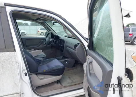 2006 Toyota Tundra Sr5 V8 z USA, uszkodzony, nr VIN 5TBET341X6S561712